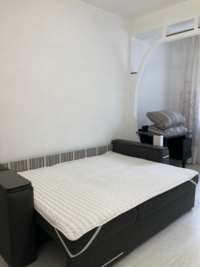 New Cosy Apartment Lviv Buitenkant foto